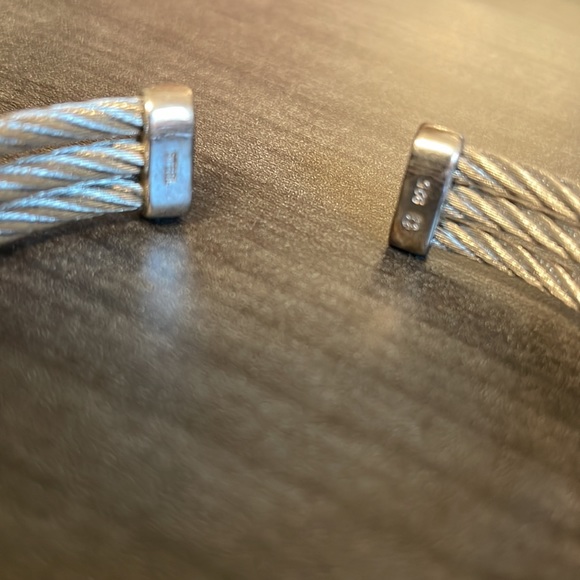 🌻HP🌻Bangle Bracelet. Labeled 925 (Sterling) & Steel. Great style & comfortable - Picture 6 of 6